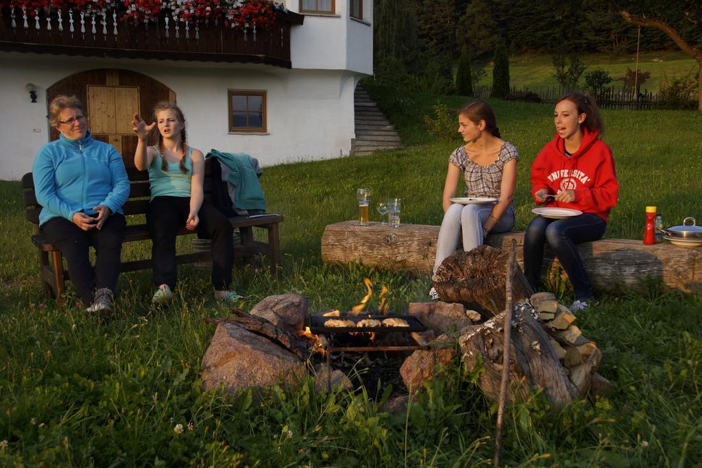 Gastreinhof Meltina Bagian luar foto